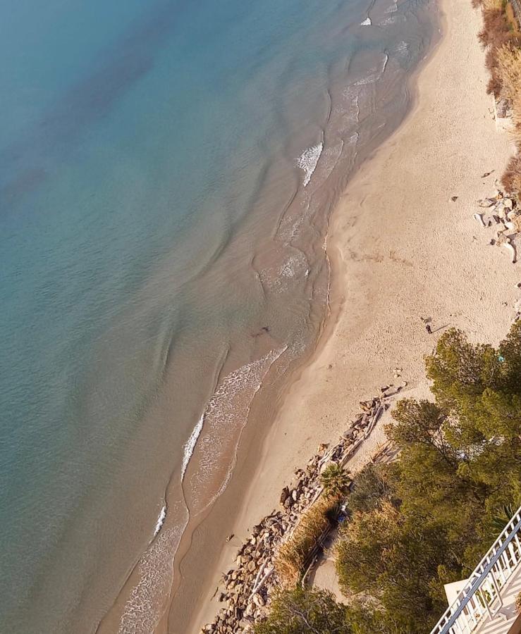 Sea And Monaco Charme View On The Beach Ventimiglia Esterno foto